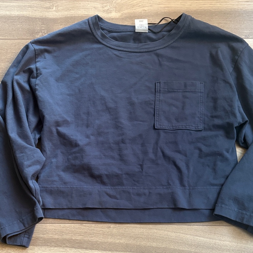 CALIA by Carrie Underwood Navy Long Sleeve Top